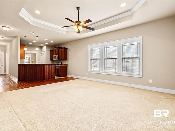 3rd image of 26697 Augustine Dr