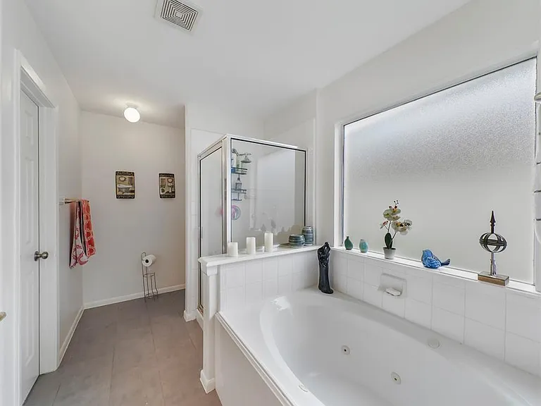 6619 Wellington Meadows Dr — Photo 18