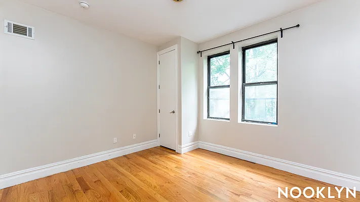 Rented by Nooklyn NYC LLC | media 10