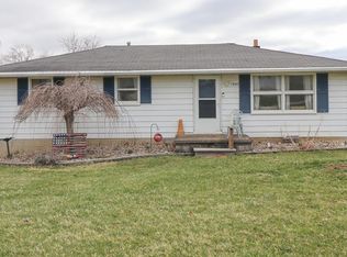 1542 Anglewood Dr, Mansfield, OH 44903