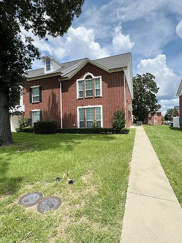 4 Fernwood Dr Photo 1