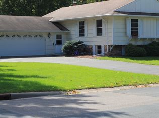 1801 19th Ter NW, New Brighton, MN 55112