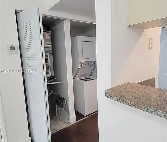 9877 Nob Hill Ln #9877 — Photo 17