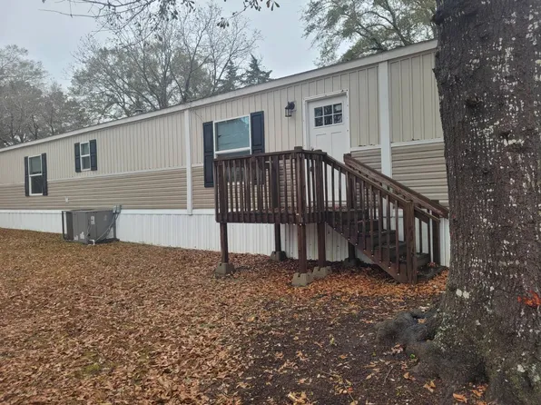 204 S Cambridge Dr, Warner Robins, GA 31093