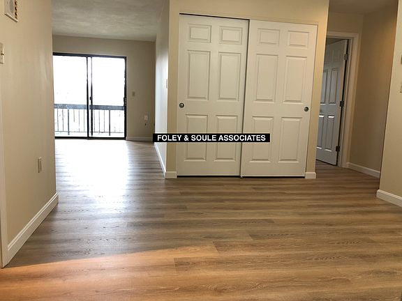 3rd image of 56 Farwell St #25
