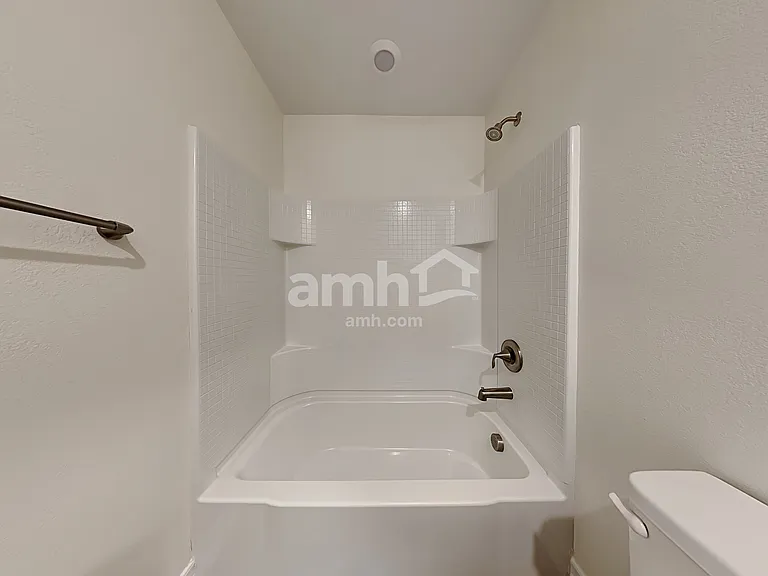 5808 Petronius St — Photo 21