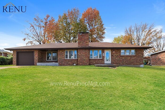 1st image of 135 Signal Hill Dr