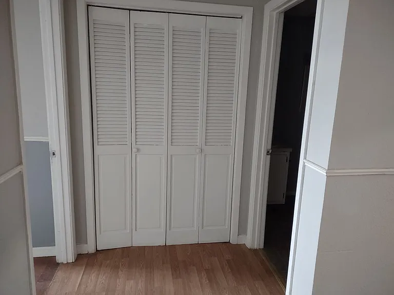 505 Oak St — Photo 30
