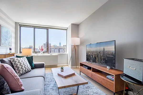 Rented by Related Rentals | media 61