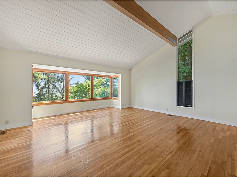Entrance to Master Bedroom