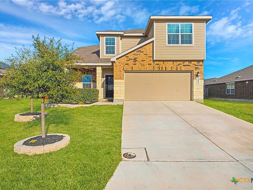 1st image of 2433 Moselle Ln