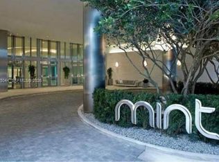 92 SW 3rd St APT 3606, Miami, FL 33130