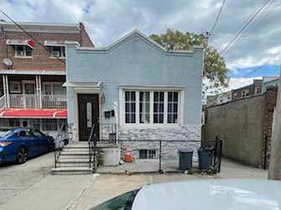 2nd image of 3318 Hone Ave #1