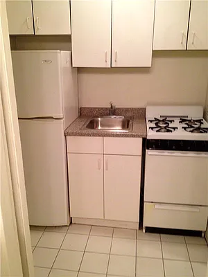 Rented by Mirador Real Estate | media 3