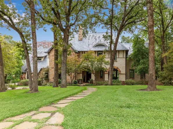 4390 Hogan Dr, Tyler, TX 75709