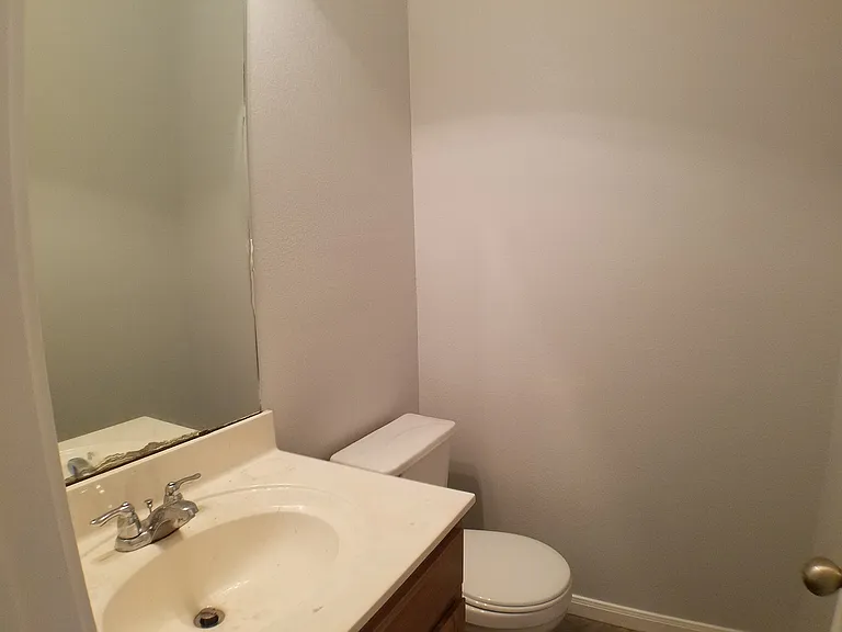 2500 Allred Dr — Photo 7