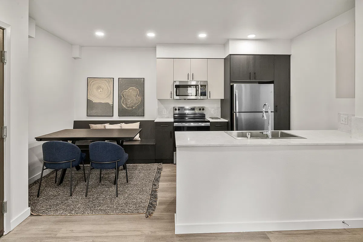 Switchback Apartments — Photo 4