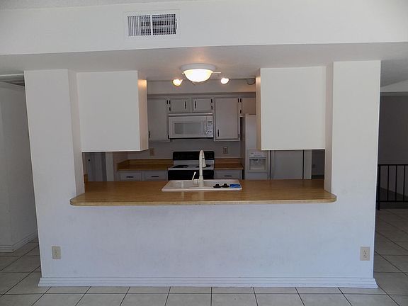 3rd image of 231 E McNair Dr