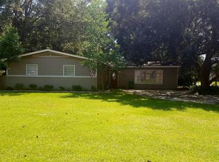 2502 Convent Ave, Pascagoula, MS 39567