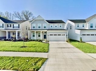 477 Alicia Kelton Dr, Delaware, OH 43015