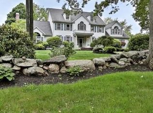 29 Loew Cir, Milton, MA 02186