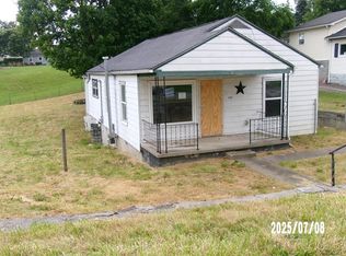 143 Bellwood Dr, Beckley, WV 25801
