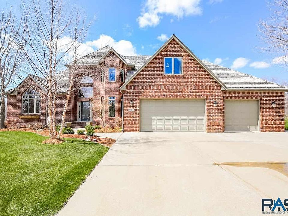 1st image of 5101 S Daffodil Cir