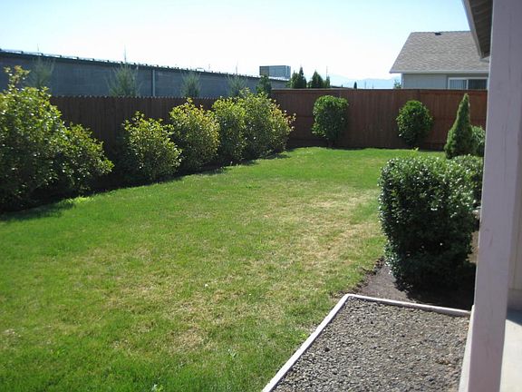 2nd image of 2080 Kingswood Dr