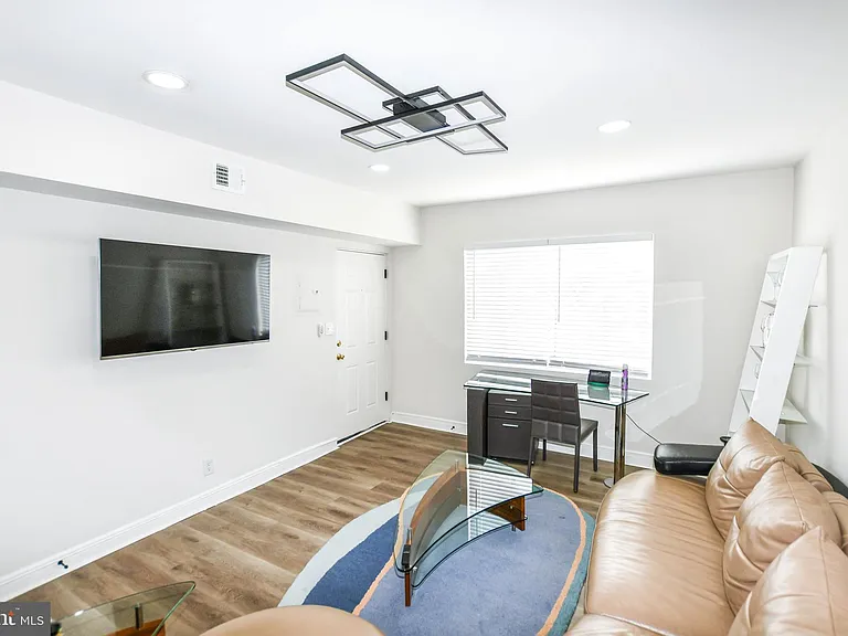 554 Newcomb St SE #4 — Photo 27