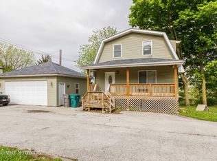 171 N State St, Lockport, IL 60441