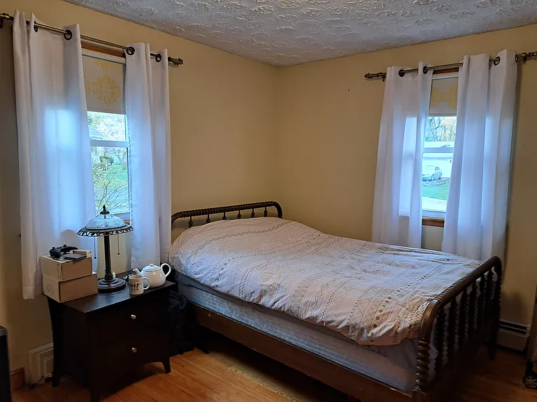 254 Alfred St — Photo 7