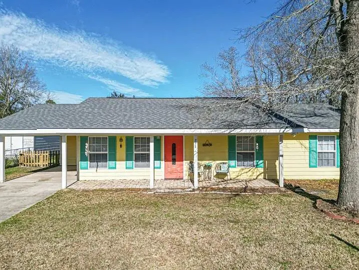 3 bed, 1260 sqft, $1,800 — Photo 2