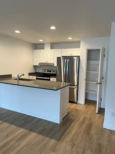 314 Washington Ave SW — Photo 10