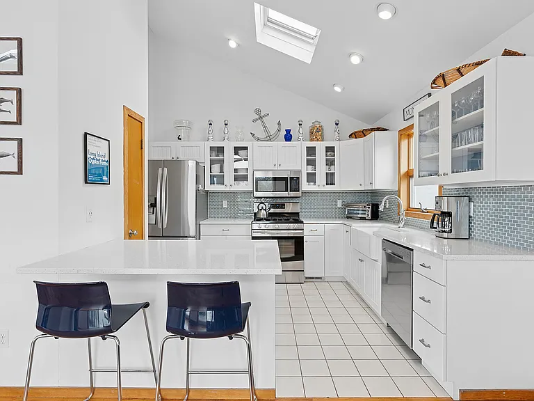 323 Flamingo Ave — Photo 4