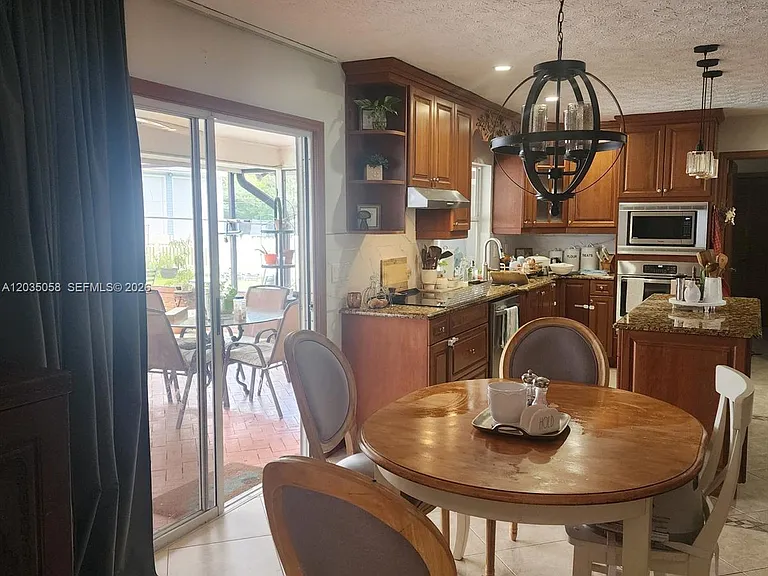 6101 Palmetto Dr — Photo 69