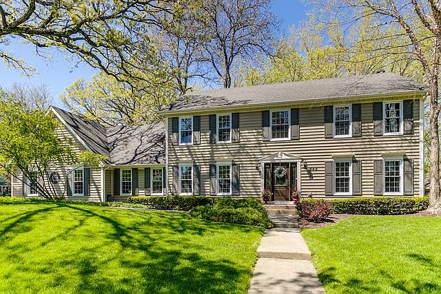 1st image of 542 Jennifer Ln