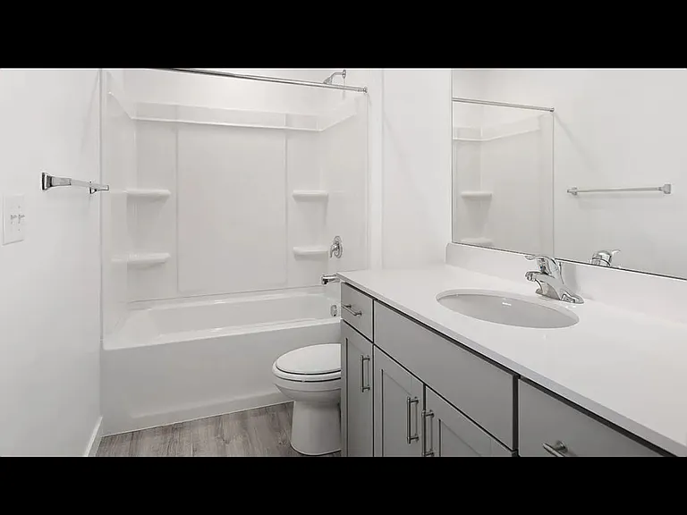 1792 S Wolverine Way — Photo 8