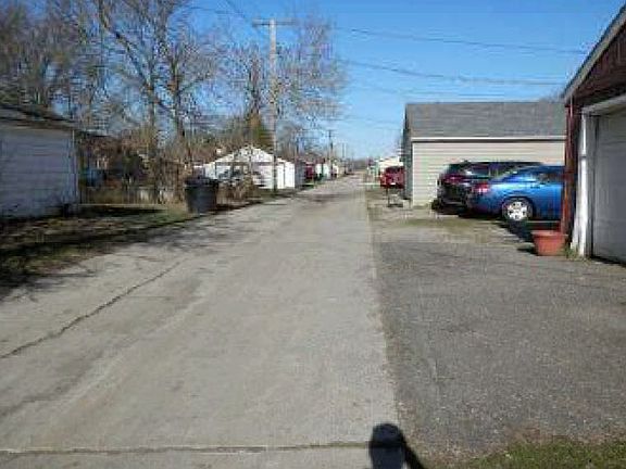 4th image of 1408 11th St S