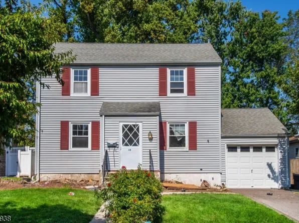 68 Fernwood Ct, Clifton City, NJ 07011