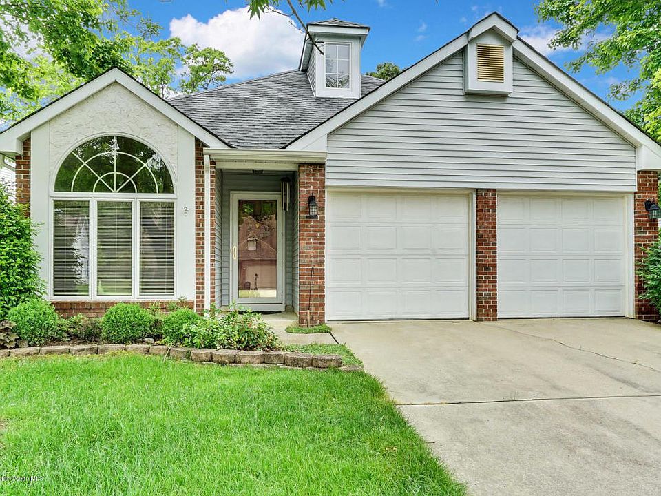 1st image of 1747 Sweetbay Dr