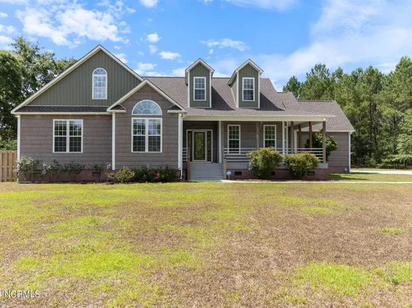 182 Old Folkstone Road, Holly Ridge, NC 28445