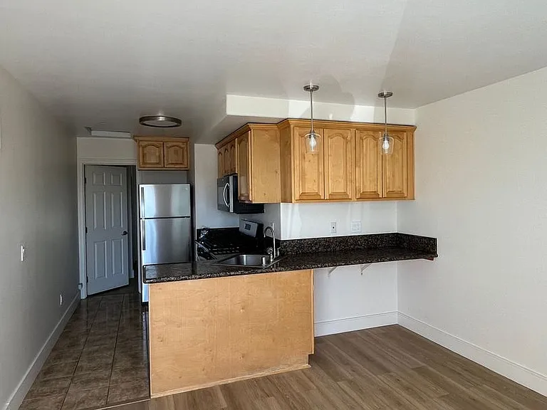 3786 43rd St — Photo 2