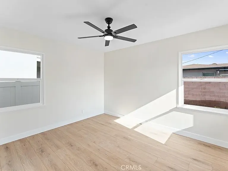 13228 S Wilkie Ave — Photo 1
