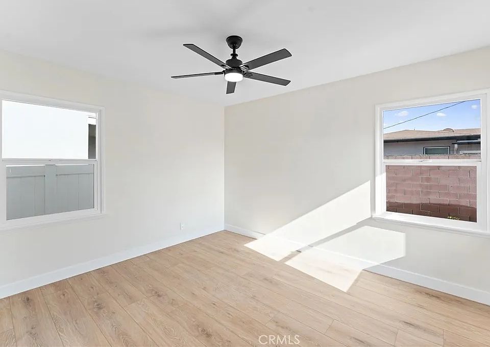 1st image of 1911 W 129th St