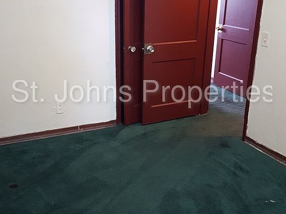 5th image of 1831 Bennett St