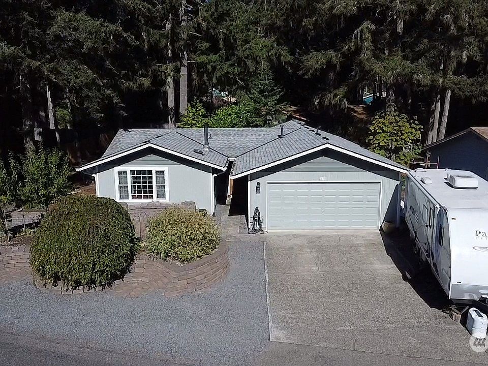 1st image of 8410 Lake Forest Drive SE