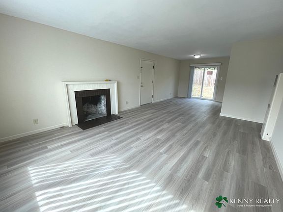 4th image of 120 Adrian Ave