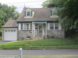 1608 Vauxhall Rd, Union, NJ 07083