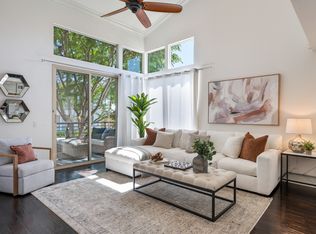 5547 Strand UNIT 101, Hawthorne, CA 90250