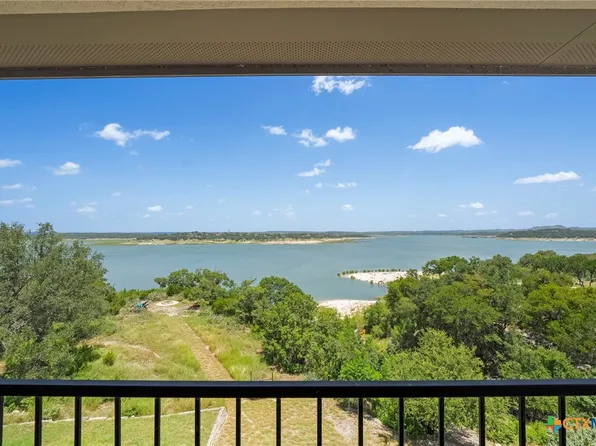 1736 Stagecoach Dr, Canyon Lake, TX 78133